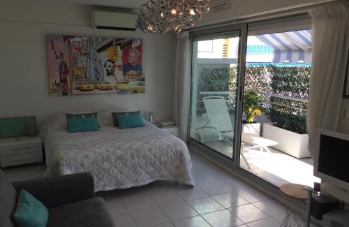 Cap-d'Antibes Apartment | Le Ponteil plage