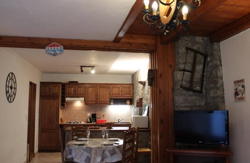 Saint-Etienne-de-Tinee House | Le Portalet - SAINT-ETIENNE-DE-TINEE