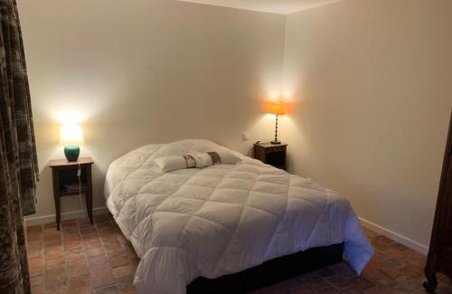 Fort-Moville House | Le Pot d'Étain