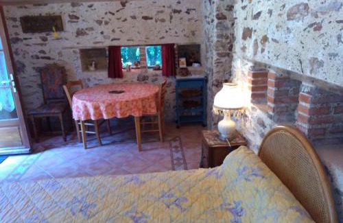 Mareuil-Sur-Lay-Dissais House | Le POULAILLER