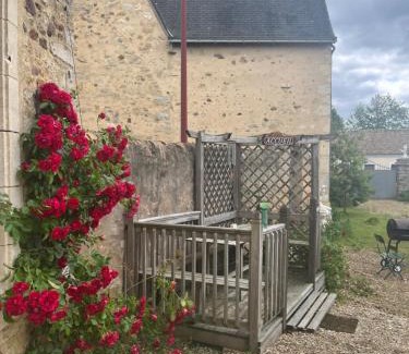Rouperroux-le-Coquet House | LE PRESBYTERE