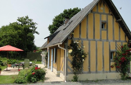 Cresseveuille House | Le Pressoir