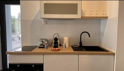 Le Creusot Apartment | Le Privilège Cosy Central Chic