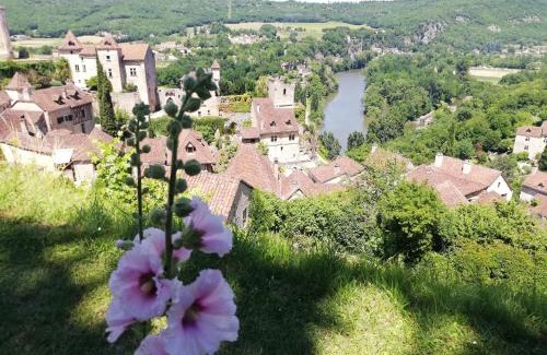Tour-de-Faure Bed & Breakfast | Le Puits de Garival