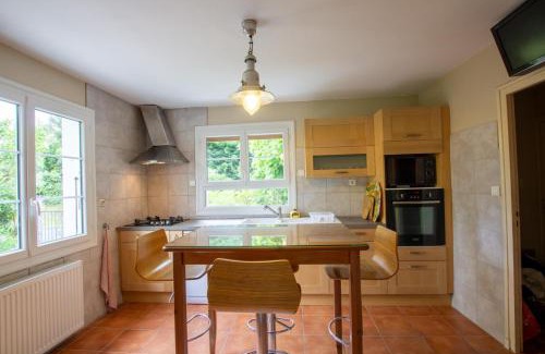 Thenon House | Le puits fleuri