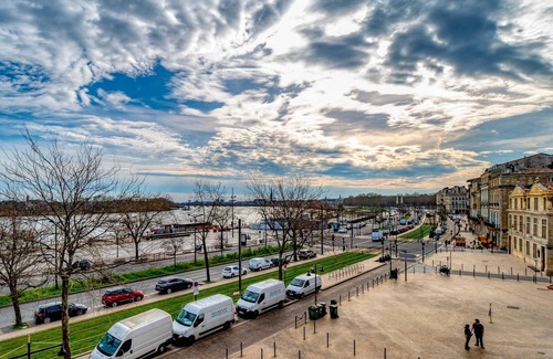 Grand Parc-Paul Doumer Apartment | LE QUAI 19ème - Appartement d'exception sur les Quais