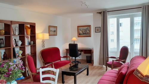 Saint-Jean Apartment | Le Quai de Juillet