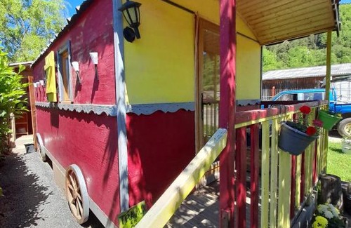 Roquefort-de-Sault House | Le Ranch du Madres