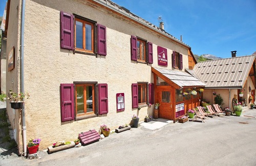 Monetier-les-Bains Hotel | Le Rebanchon