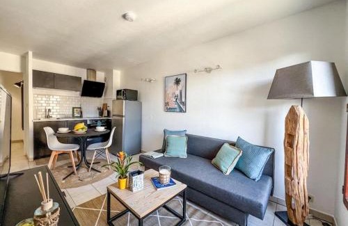 Grisolles Apartment | Le Refuge Douillet