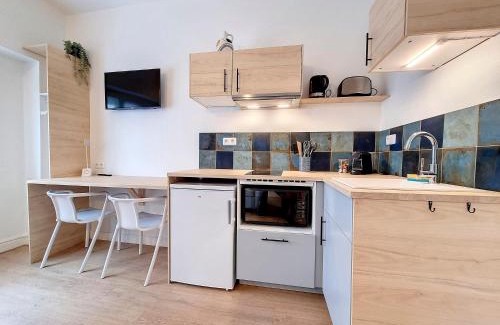 Faubourg-Raines Apartment | Le Refuge/pied-à-terre pragmatique