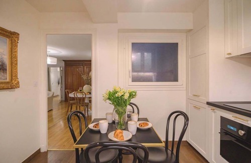 Faubourg-du-Roule Apartment | Le Regal Elysees Paris + Parking Space