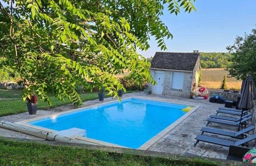 Valpuiseaux House | Le relais des clefs -Piscine chauffée, pétanque - 8pers