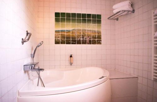 Collioure Hotel | Le Relais Des Trois Mas