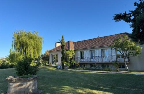 Bressolles Apartment | Le Relais St trop - Villa 2 chambres Delon et Romy