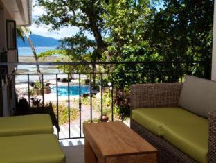La Digue Hotel | Le Repaire - Boutique Hotel & Restaurant