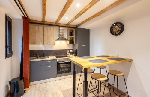Formigueres Apartment | Le Repaire des Écureuils - Appt avec terrasse