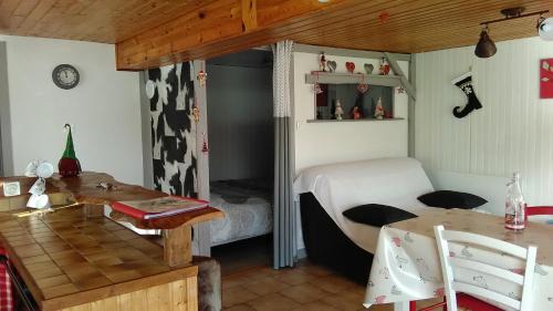 Saint-Ame House | Le Reposion
