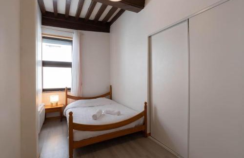 Chalamont Apartment | Le Resto - Proche Pérouges