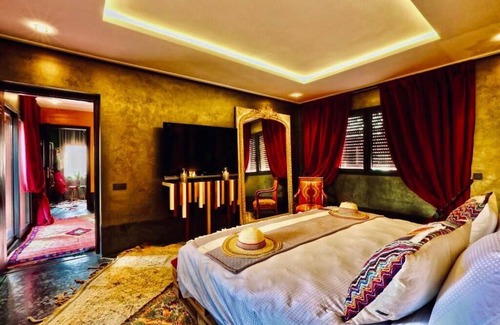 Gueliz House | Le Riff Club
