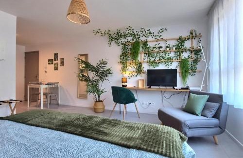 Moussy-le-Neuf Apartment | LE RIVIERA - Roissy CDG - Parc Astérix - Paris