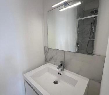 Quartier Saint-Clement - Jardin des Plantes Apartment | Le Robespierre