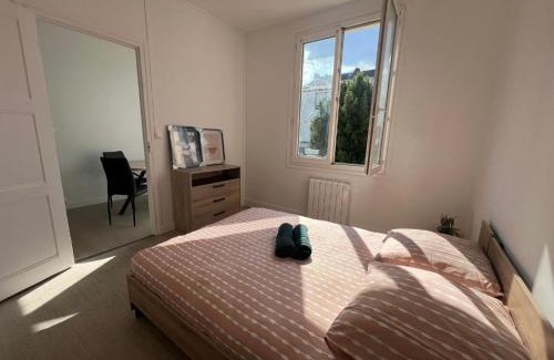 Quartier Saint-Clement - Jardin des Plantes Apartment | Le Robespierre