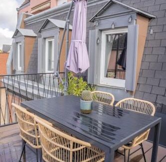 Cronenbourg Est Apartment | Le Roble - 5 min du centre de Strasbourg