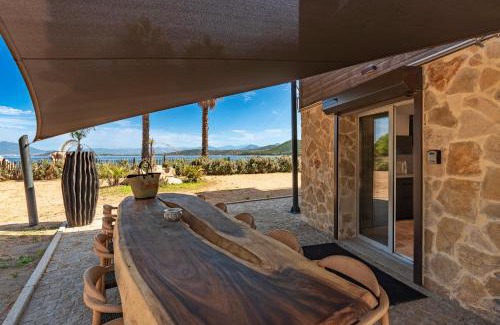 Verghia Apartment | Le Roc - RDC - Splendide Vue Mer