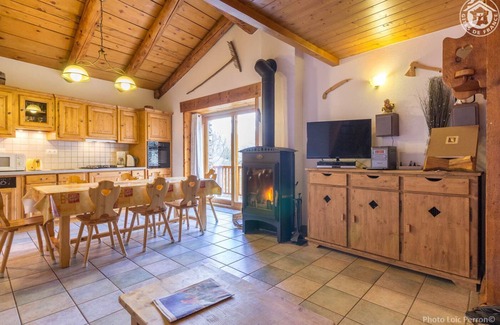 Saint-Andre House | LE Rocher Renod - St-andre