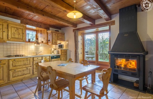 Saint-Andre House | LE Rocher Renod - St-andre