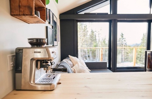 Lac Beauport Cabin | Le Rokh - Maelström Mountain (CITQ #304223)
