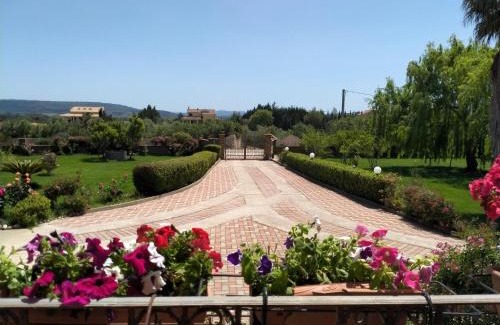Olmedo Apartment | Le Rose