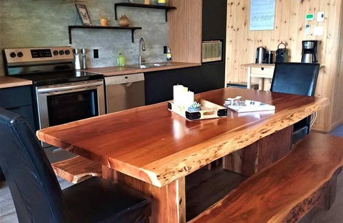 Baie-St-Paul Ski Chalet | Le Rosie spa, Charlevoix