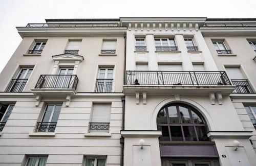 Chessy Apartment | Le Royal Condo, 13 P, WIFI & Parking à Disneyland