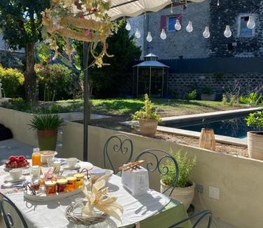 Alba-la-Romaine Bed & Breakfast | Le Rucher des Arts