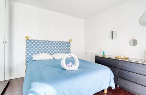 Stains Apartment | "Le Sérénity ", Appartement spacieux ,balcon, parking privé gratuit, netflix, proche CDG et Stade de France