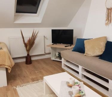 Saint-Honore - Jeanne d'Arc Apartment | Le Sable d'Or - charme - détente