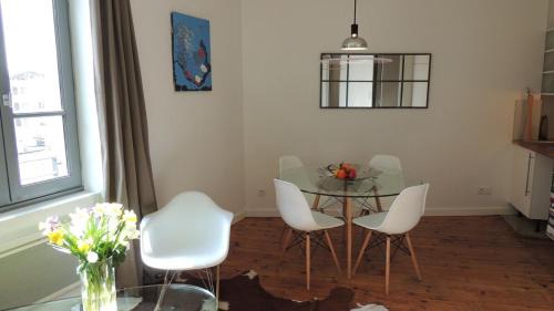Carmes Apartment | Le Sage