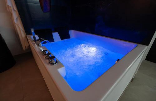 Buxy Apartment | Le Saint-André - Clim - Loft romantique avec Jacuzzi - BY PRIMO C0NCIERGERIE