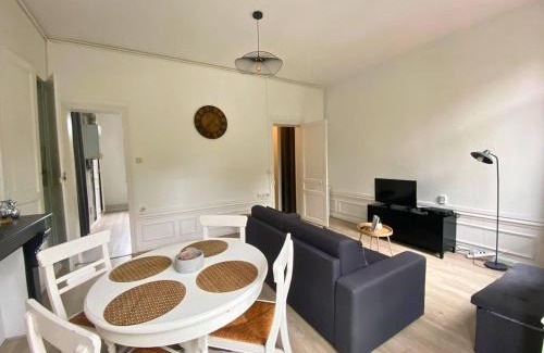 Gare Apartment | Le Saint Pierre - Bourgeois Elegance, Station & Center