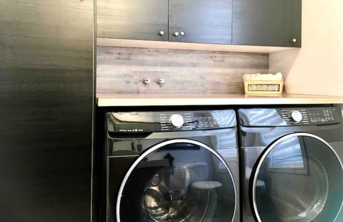 Mauricie Apartment | Le Sainte-Julie Downtown Loft & Parking