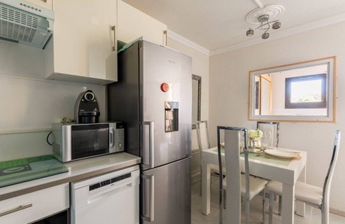 Frejus Apartment | Le Sakharov - Appartement avec bassin