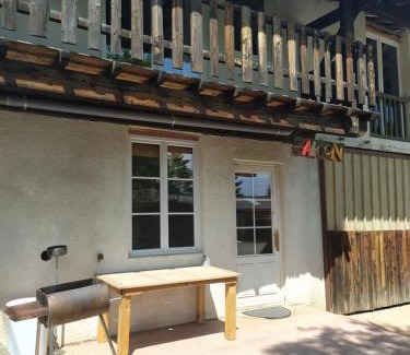 Chazey-sur-Ain House | le saloon