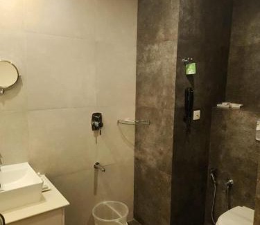 Thrissur Hotel | Le Sanara Residency