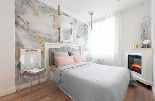 Saint - Aubin - Dupuy Apartment | Le Sapphire