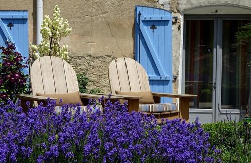Menee Bed & Breakfast | Le Sareymond
