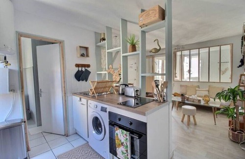 Bourges Apartment | Le Savana - Renovated & City Center