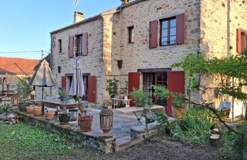 Metz-le-Comte Bed & Breakfast | Le Sept-Maison du XVII ème siècle