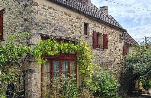 Metz-le-Comte Bed & Breakfast | Le Sept-Maison du XVII ème siècle